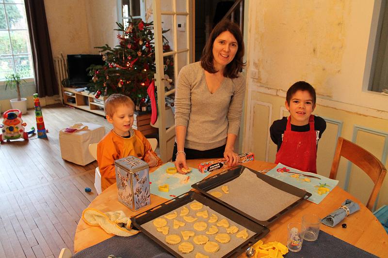 2013-12-23 Les biscuits de Noel 007.JPG